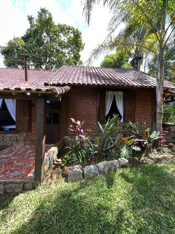 Sitio Serenar Chales Equipados Penedo  Eksteriør billede